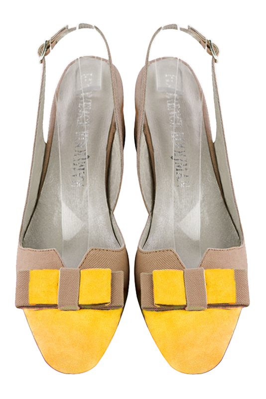 Yellow and tan beige women's open back shoes, with a knot. Round toe. Low flare heels. Top view - Florence KOOIJMAN
